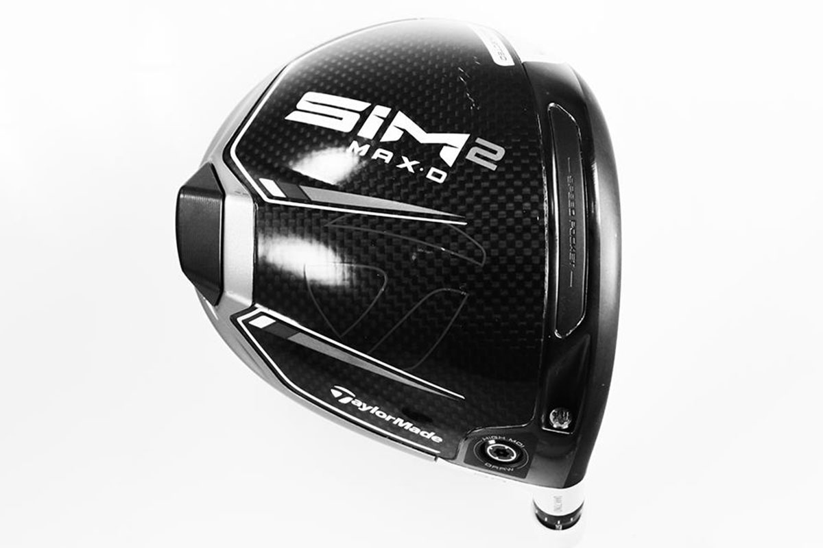 テーラーメイド人気モデル···SIM2 MAX-D（ヘッドとヘッドカバー）